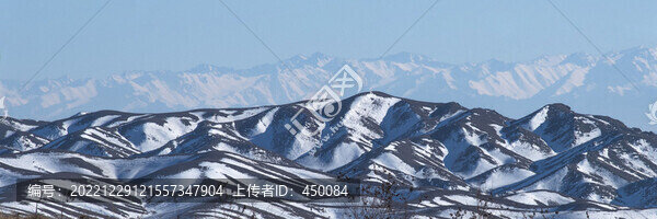 天山