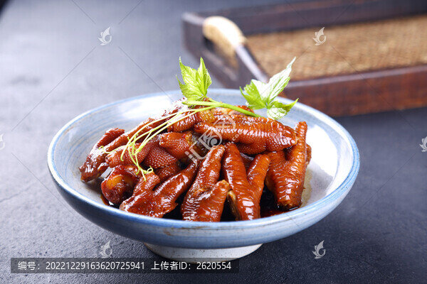 砂煲鳳爪