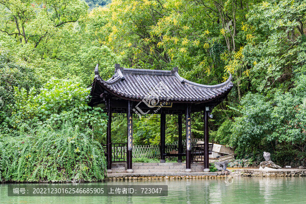 桐廬垂云通天河
