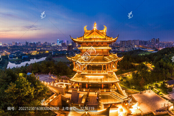 義烏文化地標(biāo)雞鳴閣夜景