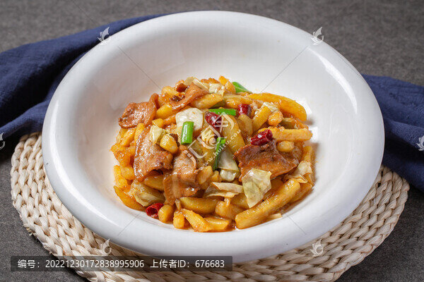土豆炒肉