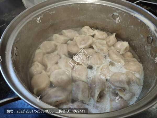 豬肉水餃
