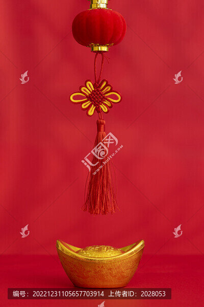 中國(guó)結(jié)與金元寶創(chuàng)意新年背景