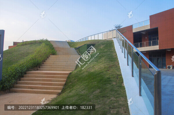 戶外天臺樓梯
