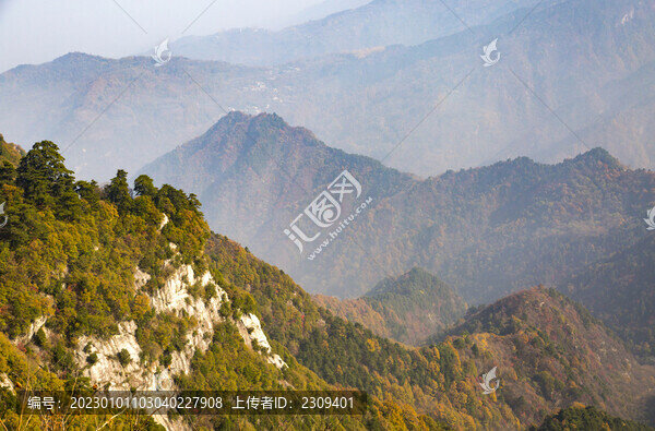 秦嶺山風光