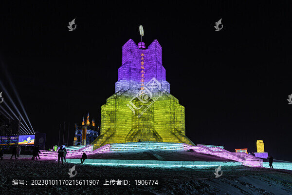 夜晚的長春冰雪新天地景觀