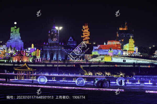 夜晚的長(zhǎng)春冰雪新天地景觀