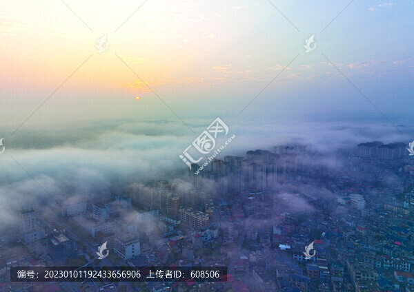 江西鉛山大霧迷城