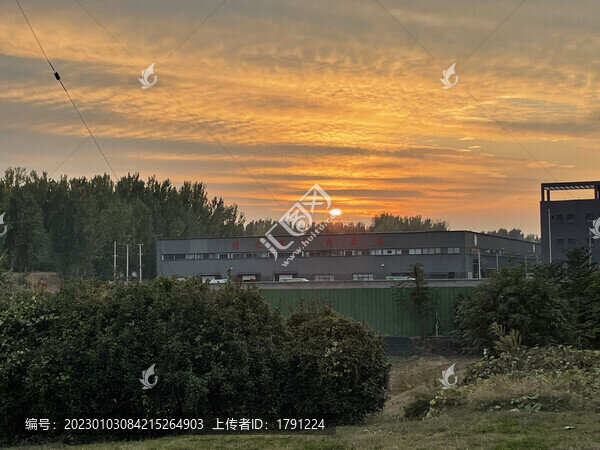 夕陽余暉