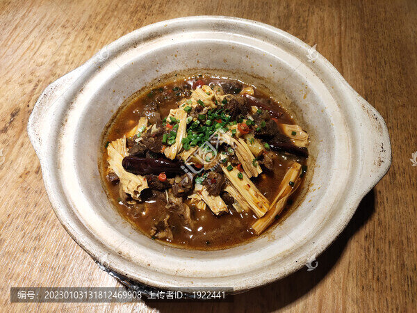 牛腩腐竹