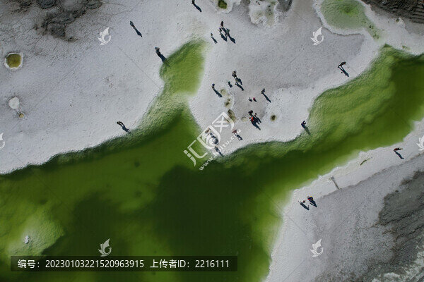 青海海西大柴旦翡翠湖自然風(fēng)光