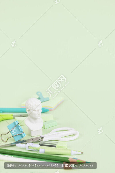 學(xué)習(xí)文具用品淡綠色背景