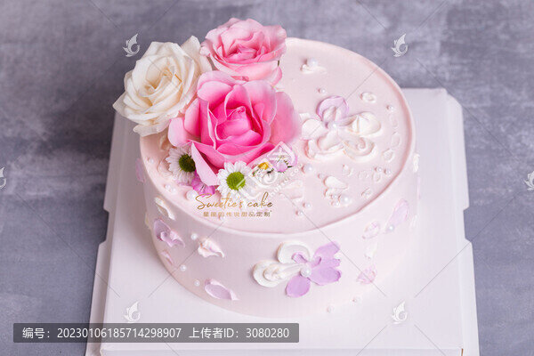 女士鮮花蛋糕