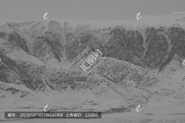 新疆天山