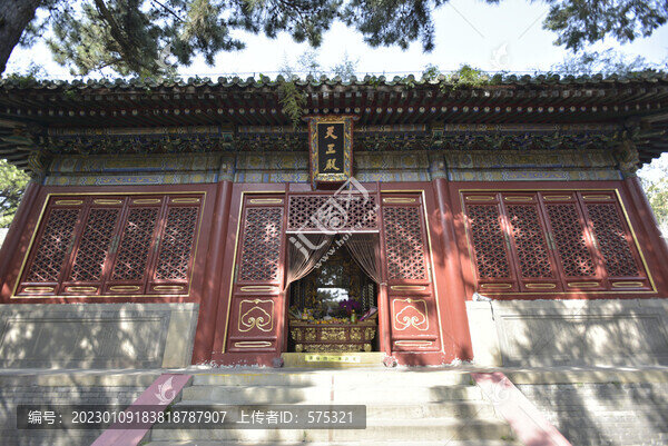 北京潭柘寺