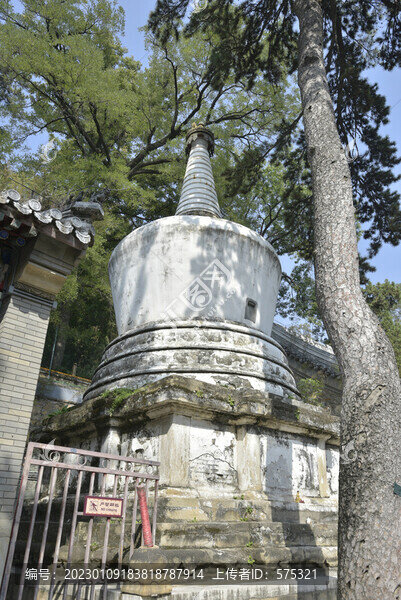 北京潭柘寺
