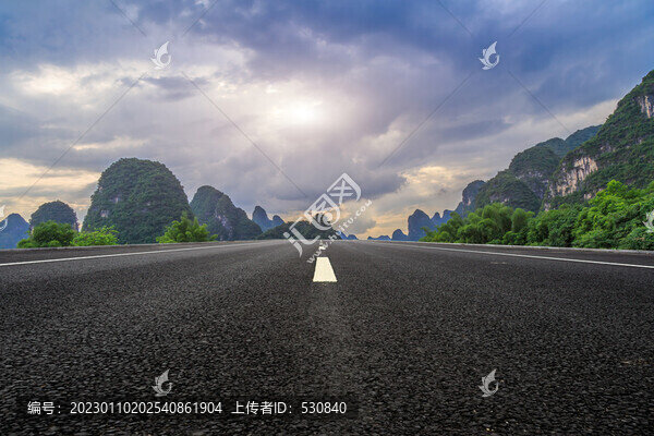 盤山公路天際線