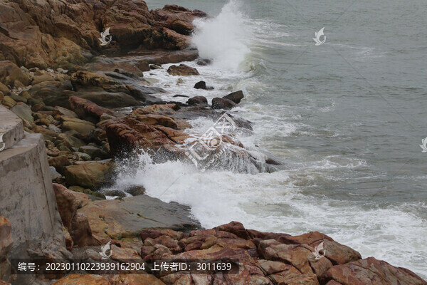 海邊礁石