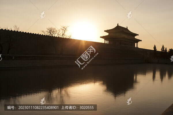 故宮夕陽(yáng)金水河