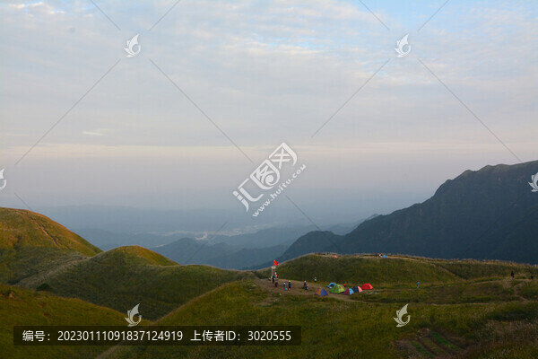 武功山霧峰
