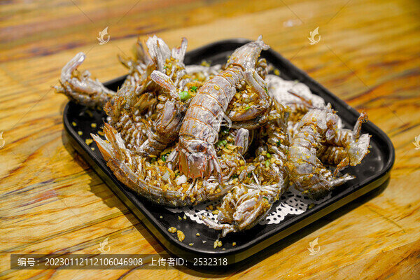 蝦菇椒鹽皮皮蝦海鮮美食