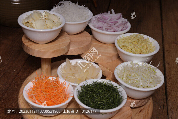 魚生配料