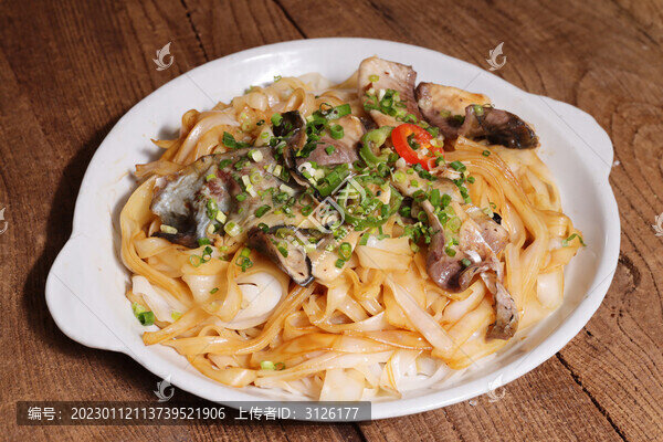 炒河粉
