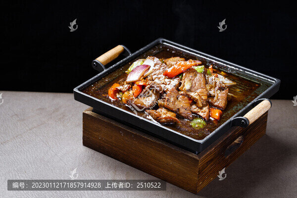 鐵板牛排