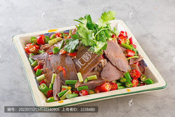 回香牛肉