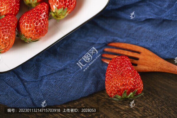 草莓水果夏季水果