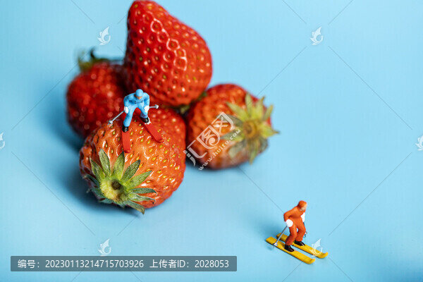 草莓有機(jī)新鮮水果微縮創(chuàng)意素材