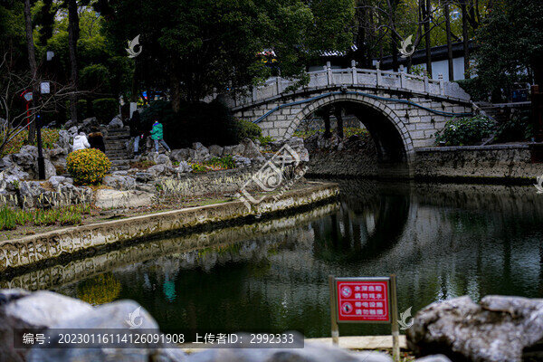 石拱橋