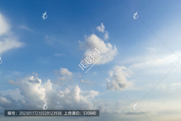 高清藍天白云滿畫幅