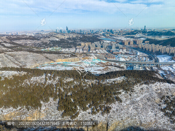 航拍濟南藏龍澗雪景