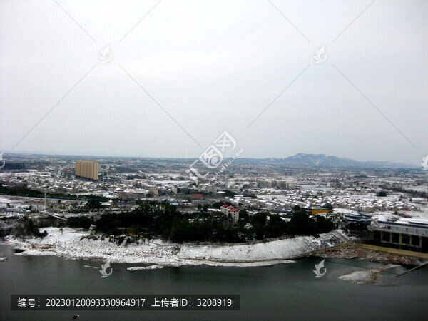 安陸府河冬景