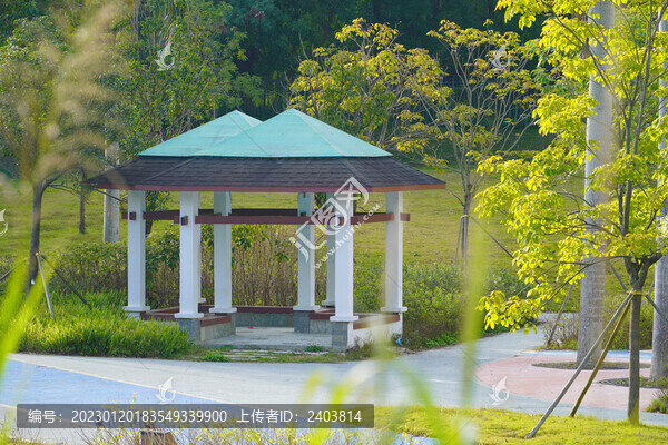 公園涼亭