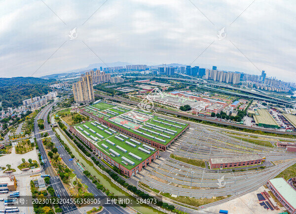 福州地鐵車輛段屋頂球場(chǎng)綠化