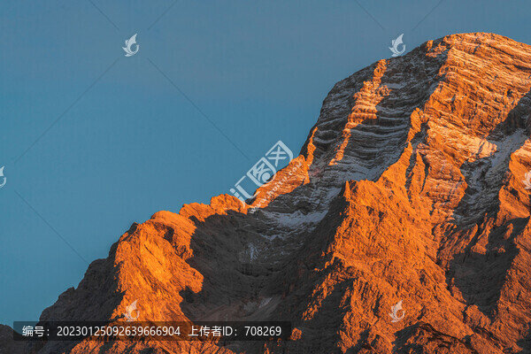 意大利多洛米蒂山區(qū)自然風(fēng)景