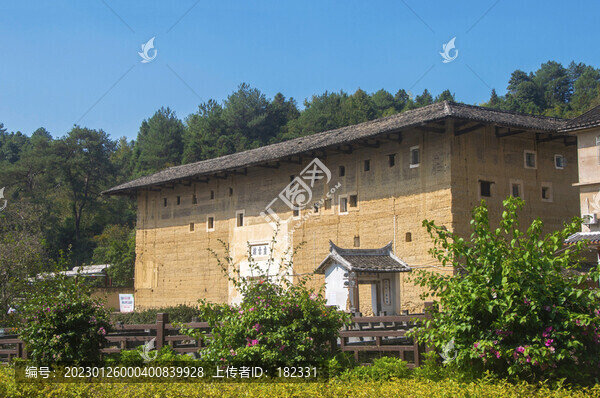 土樓慶云樓