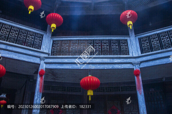 洪坑土樓陽(yáng)臺(tái)裝飾