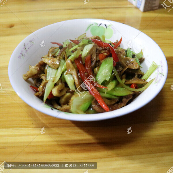 家常菜油爆肚絲炒肚絲