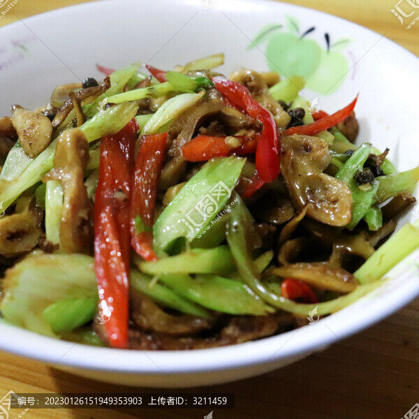 家常菜油爆肚絲炒肚絲