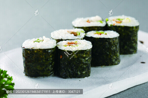 蒲燒鰻魚小卷