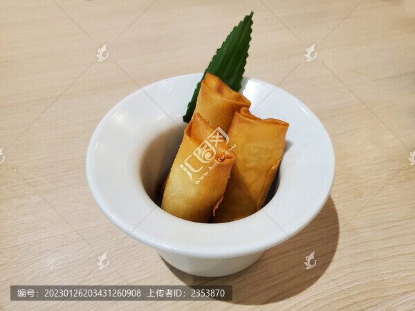 炸春卷
