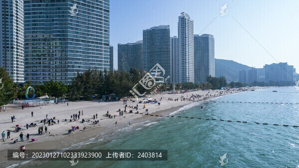 巽寮灣海灘節(jié)假日游客