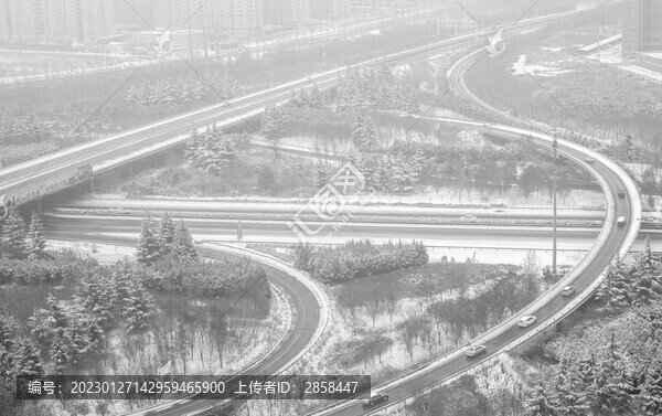 立交橋雪景