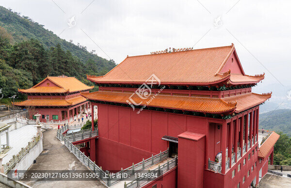 新興三寶寺