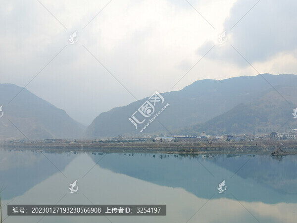 白龍湖