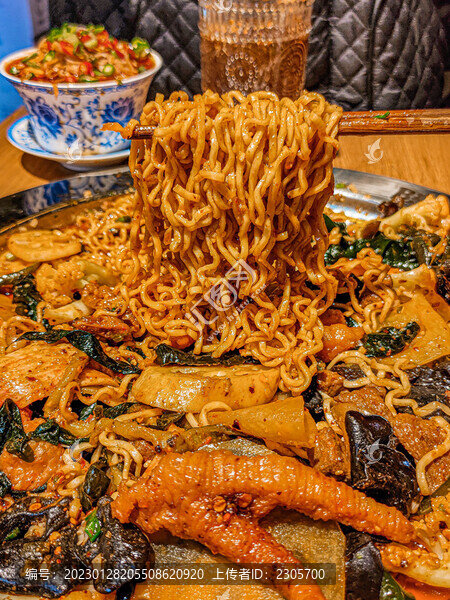 干拌麻辣燙