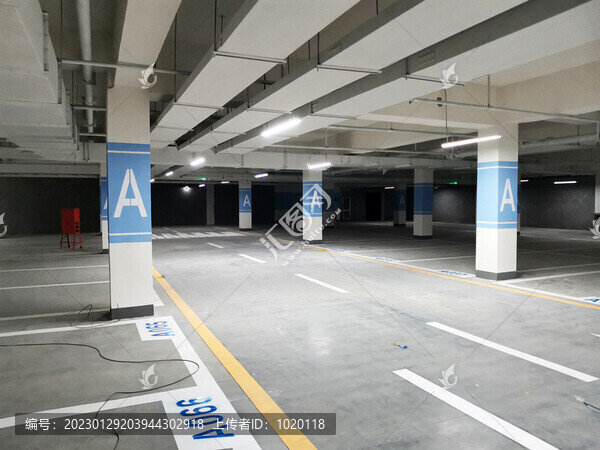 標(biāo)準地下停車場劃線